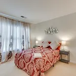 Holiday home Dog-friendly Townhome W/ Patio In Area! *
