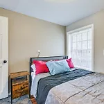 Holiday home 'aag's Comfort Zone' 5 Mi To Uncc! *