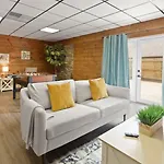 Renovated 5br/3ba W/ Rec