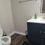 Holiday home Modern Pet Friendly Fenced *