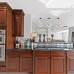 Holiday home Rest And Rally Retreat 5br