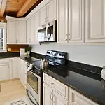 Holiday home Renovated 5br/3ba W/ Rec *