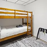 Renovated 5br/3ba W/ Rec *