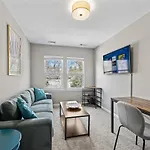 2br With Fenced Backyard, Minutes To Uptown * Charlotte