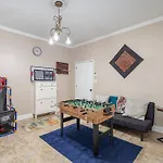 Grand Estate + Executive Holiday home *