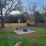 Modern Charlotte Stay Pet Friendly Fenced