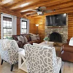 Holiday home Renovated 5br/3ba W/ Rec Charlotte