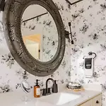 Venetian And Santorini Wellness Bundle Holiday home *
