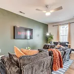 4br Townhouse King Bed Garage Northlake Holiday home Charlotte