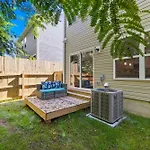 Apartment Southern Charm 2 Modern Sideside Townhomes *