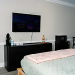 New Quiet Near Atrium Health With 24-7 Gym * Charlotte