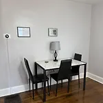 Cozy 1 Bedroom Apartment