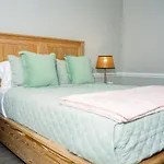 New Quiet Near Atrium Health With 24-7 Gym Charlotte