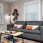 Optimist Abode 2: <7min To Noda-midwood-uptown Apartment *