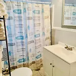 Cozy 1 Bedroom *