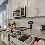Apartment Blue Haven - Pool, Views, Free Parking *