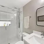 Apartment Optimist Abode 2: <7min To Noda-midwood-uptown