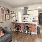 Optimist Abode 2: <7min To Noda-midwood-uptown Apartment Charlotte
