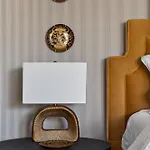Uptown Historic Retreat Sleeps 8 *