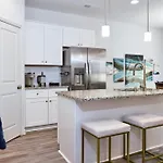 Southern Charm 2 Modern Sideside Townhomes