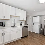 Apartment Optimist Abode 4: <7min To Noda-midwood-uptown *