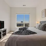 Blue Haven - Pool, Views, Free Parking Apartment