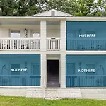 Optimist Abode 4: <7min To Noda-midwood-uptown Apartment