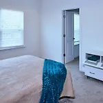 The Southern Grove Apartment