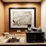 Hotel The Beacon Airport By Ihg Charlotte
