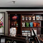 Dunhill Hotel