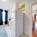 Retro 1br In Elizabeth With Porch & Eclectic Design Holiday home Charlotte