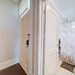 Retro 1br In Elizabeth With Porch & Eclectic Design Charlotte