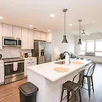 Uptown Furnished Near Boa Stadium Apts Apartment Charlotte