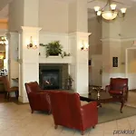 Hotel Homewood By Hilton Airport