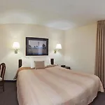 Hotel Mainstay - Executive Park 3*