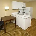 Extended America - - Airport Hotel