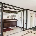 Quality Airport-near Uptown 2* Charlotte