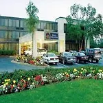 Hotel Express By Marriott South End 3*