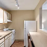 6 Charlotte, Nc - Tyvola Rd Executive Park 2*