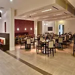 Hotel Airport By Ihg