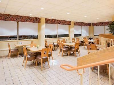 Spark By Hilton Airport North Hotel 3*