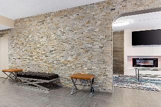 Hotel Quality Airport-near Uptown 3*