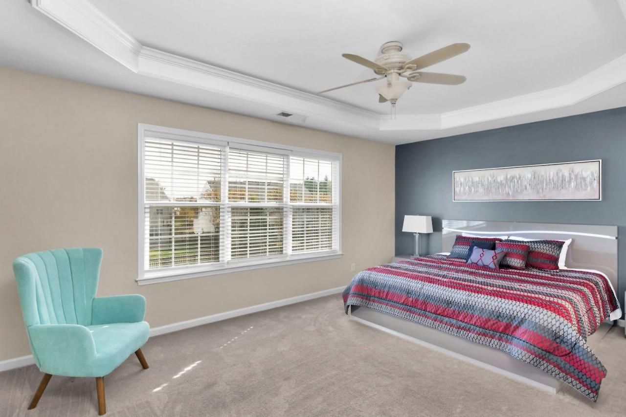 Spectacular 5br-family With Pool & Amenities Holiday home Charlotte