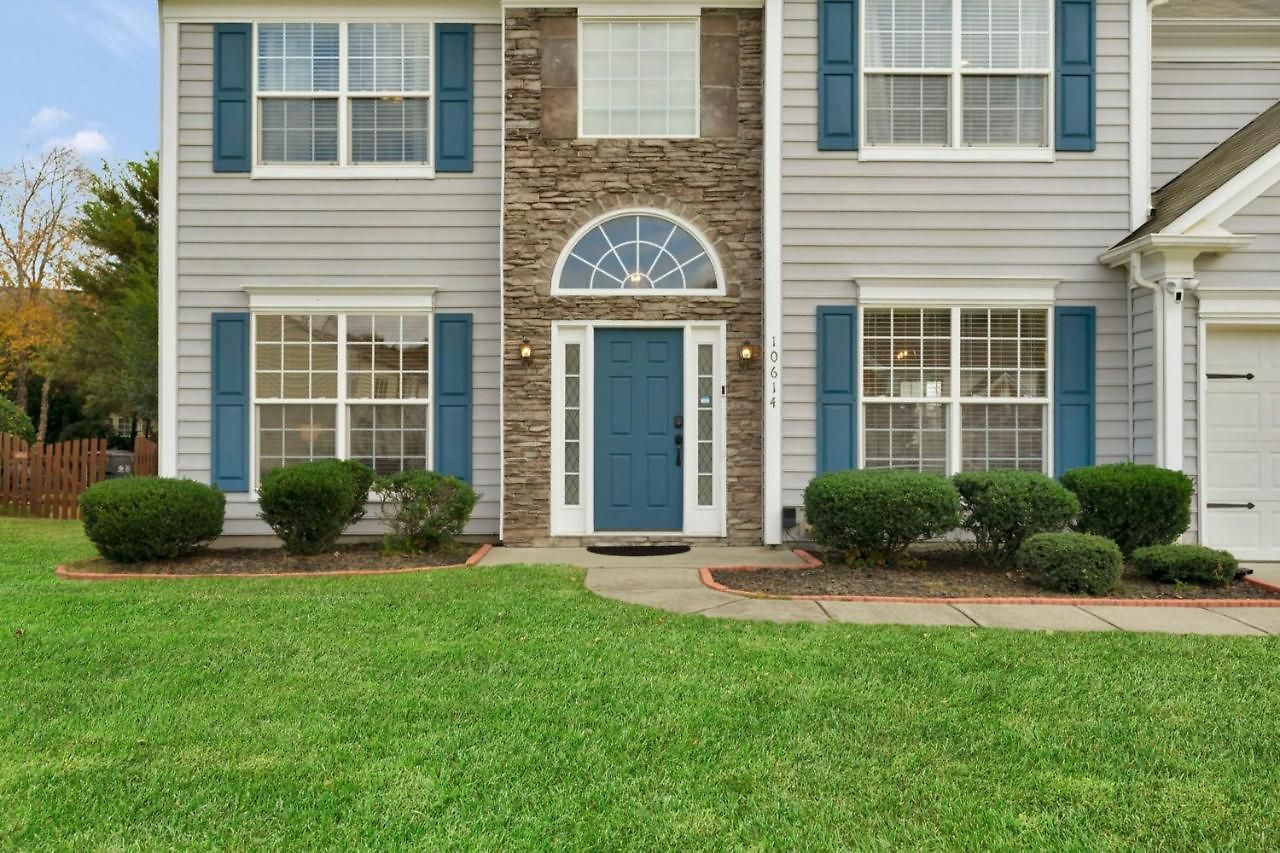 Spectacular 5br-family With Pool & Amenities Charlotte