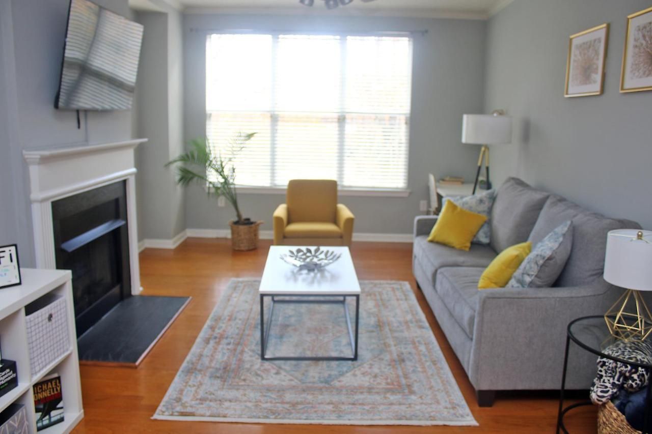 2br Uptown Park View With Free Parking Aparthotel *