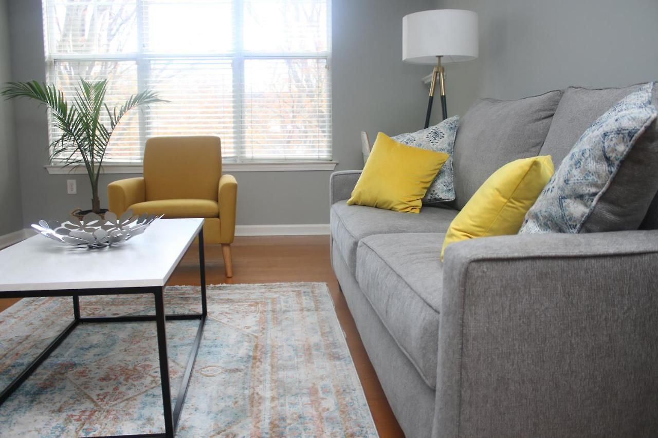 Aparthotel 2br Uptown Park View With Free Parking *