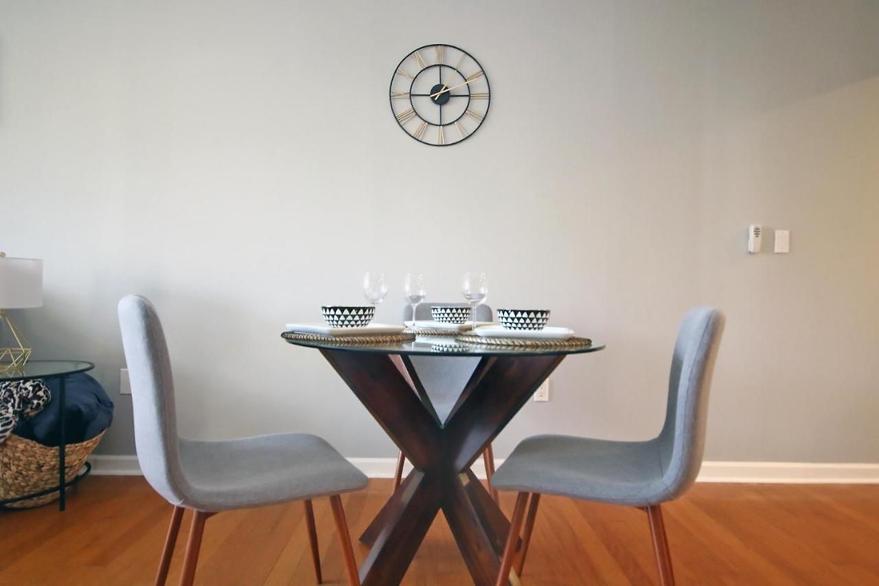 Aparthotel 2br Uptown Park View With Free Parking Charlotte