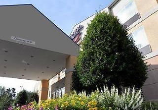 Hotel Fairfield & Arrowood 3*