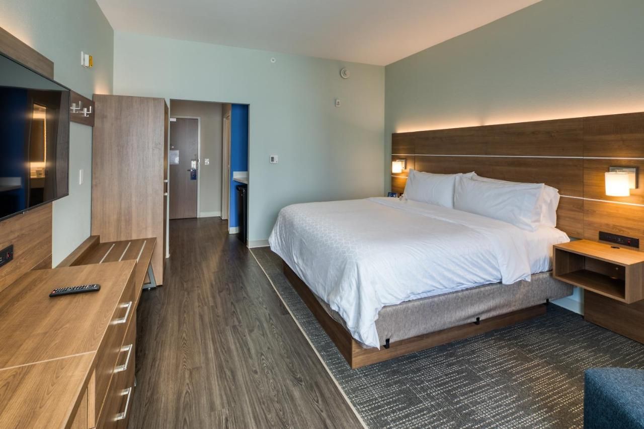 Hotel Express & - - South End By Ihg 3*