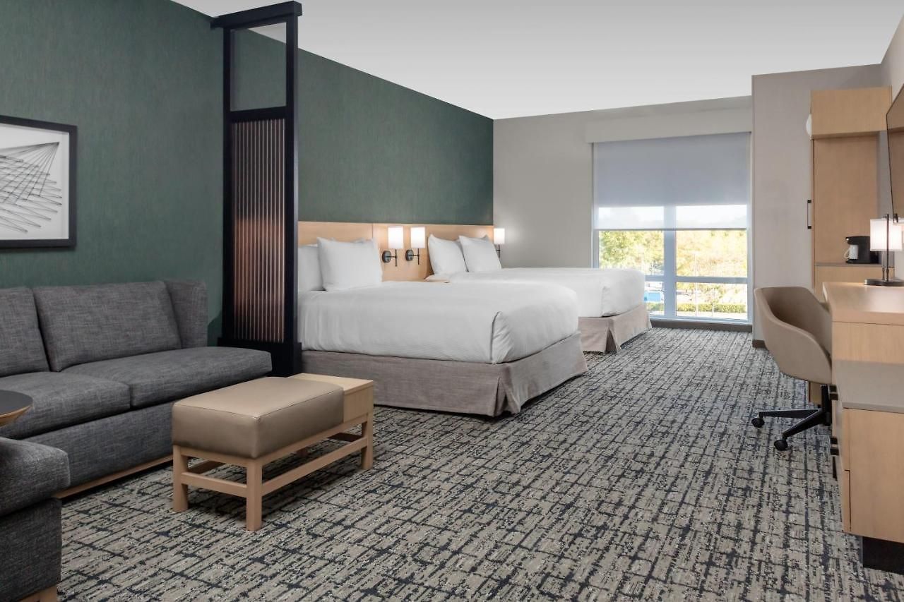 Hyatt Place Research Park Hotel 3*